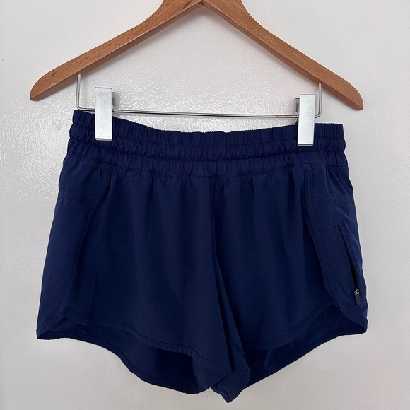 Lulu Lemon Women’s Navy Blue Athletic Shorts Size 8